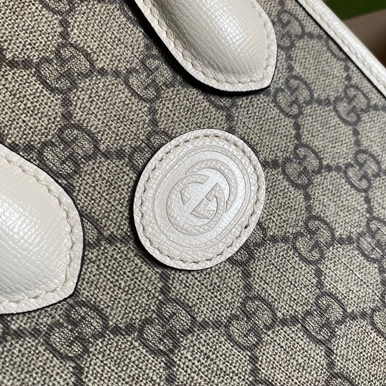 Gucci Retro Mini Tote GG Supreme White 671623 - 6
