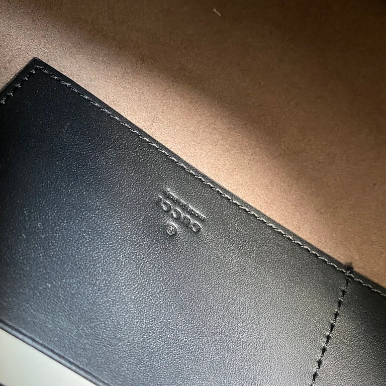 Gucci GG Signature Leather Clutch 473963 - 2