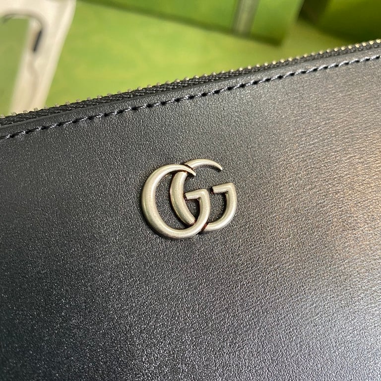 Gucci Marmont Slim Clutch Black Leather - 7