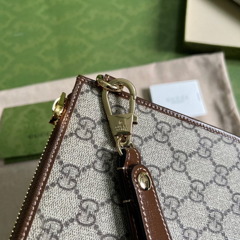 Gucci Interlocking G Pouch GG Supreme Brown - 3
