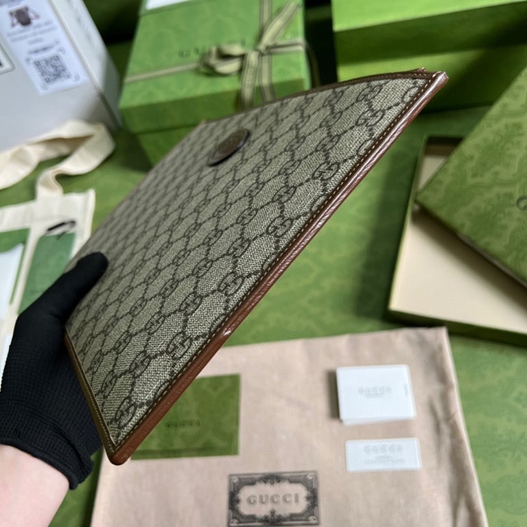 Gucci Interlocking G Pouch GG Supreme Brown - 5