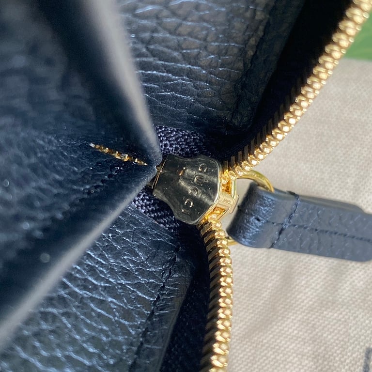Gucci GG Marmont Zip Around Wallet Black - 4
