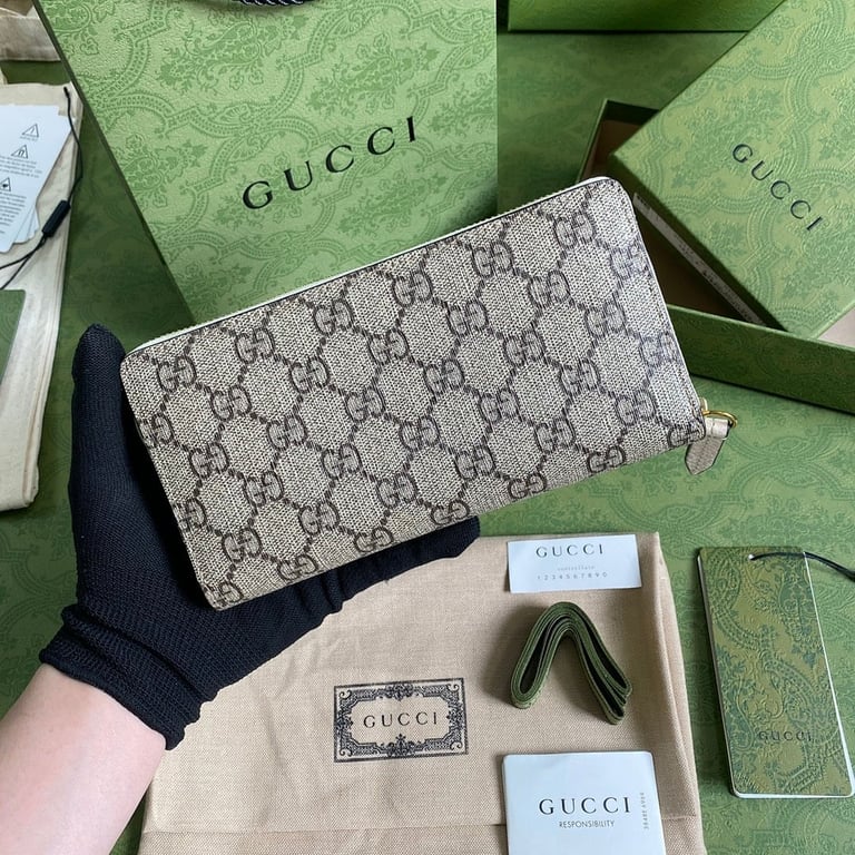Gucci GG Marmont Zip Around Wallet White - 9