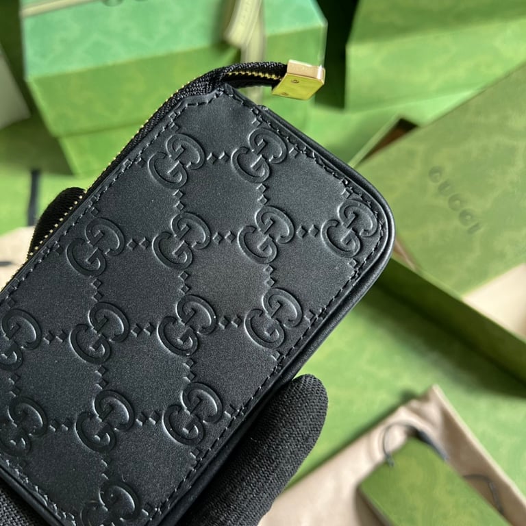 Gucci GG Signature Coin Purse Black 447964 - 5