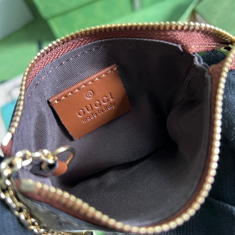 Gucci GG Supreme Key Pouch 447964 - 3