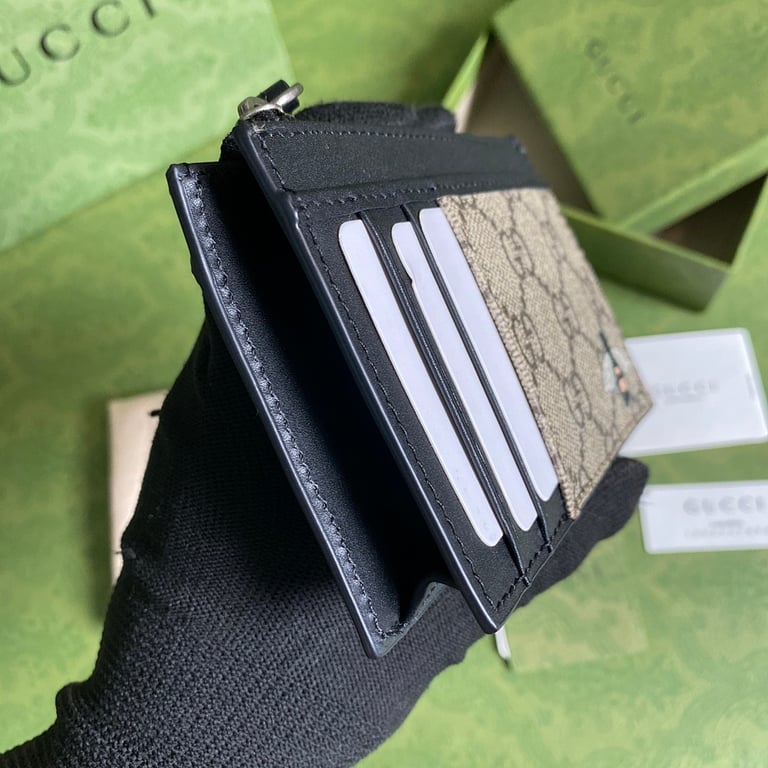 Gucci GG Supreme Bee Card Case 597555 - 8