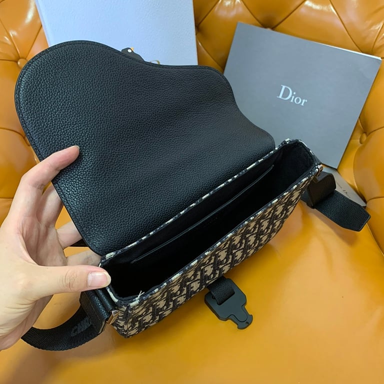 Dior Saddle Messenger Bag Oblique Canvas Black 23cm - 4