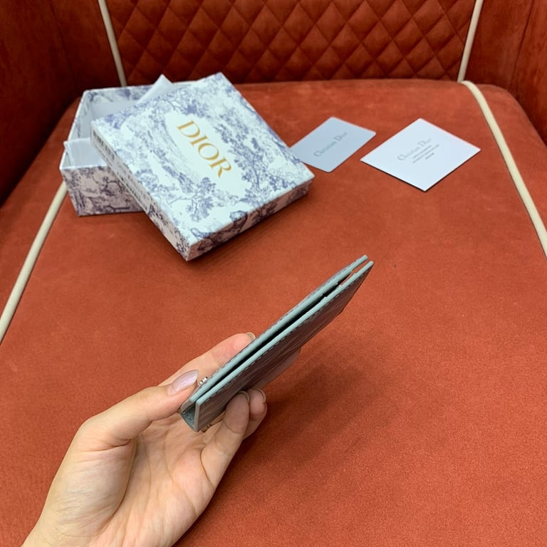 Dior CD Diamond Bifold Card Holder Grey - 5