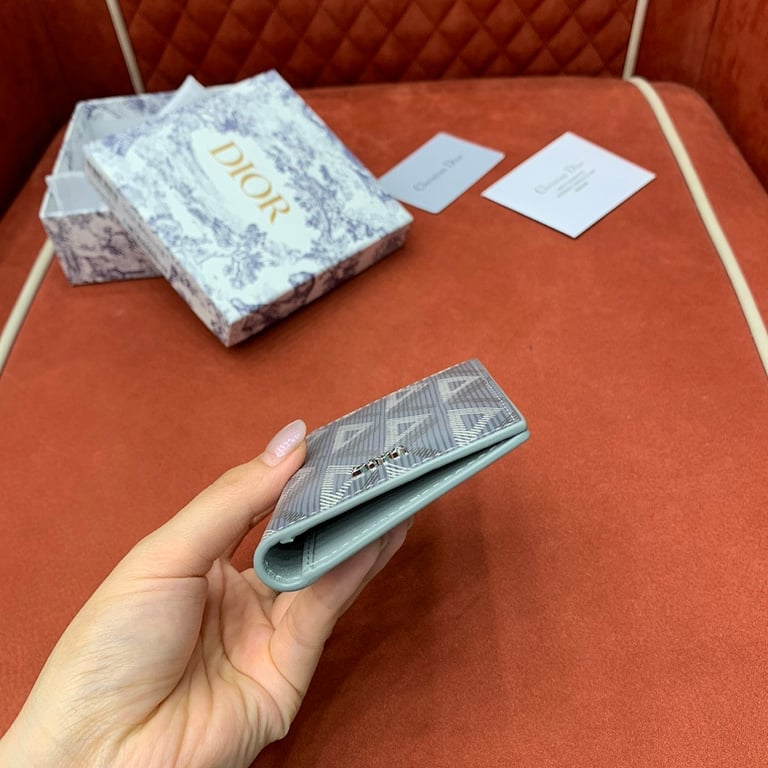 Dior CD Diamond Bifold Card Holder Grey - 6