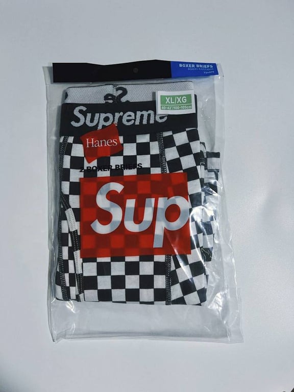 Supreme x Hanes Checkered Boxer Briefs - 3