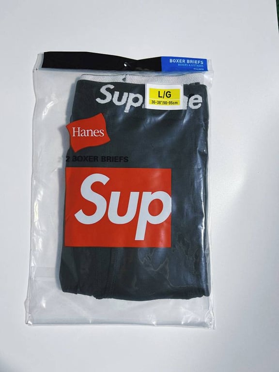 Supreme x Hanes Boxer Briefs 4-Pack - 11