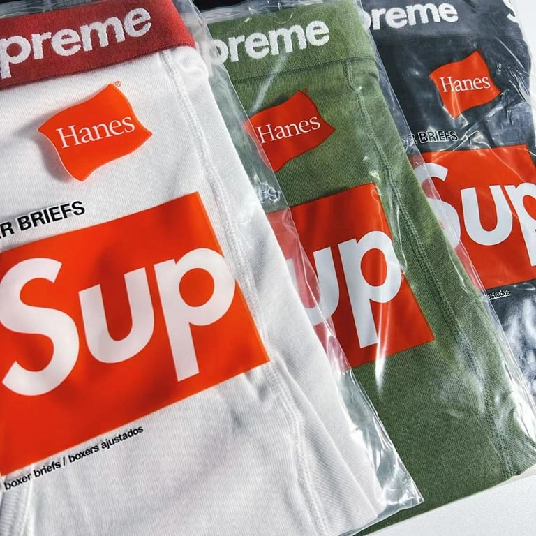 Supreme x Hanes Boxer Briefs 4-Pack - 26