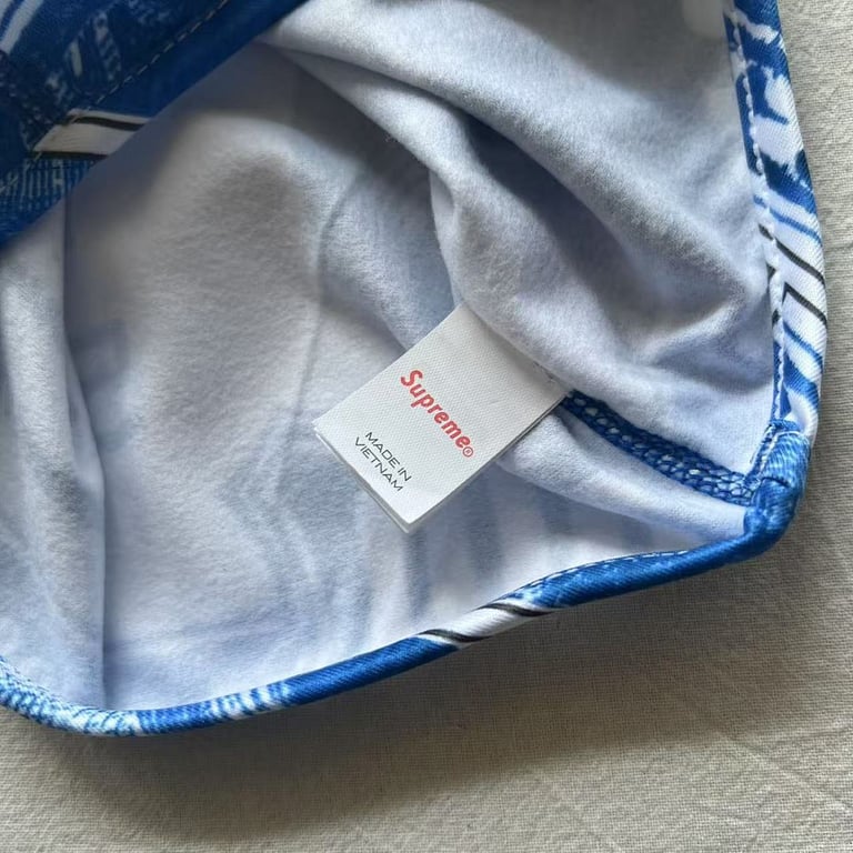 Supreme Dollar Balaclava - 57
