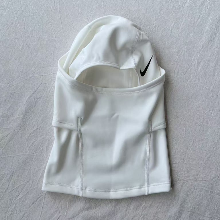 Nike Pro Therma-FIT Hyperwarm Hood Balaclava - 14