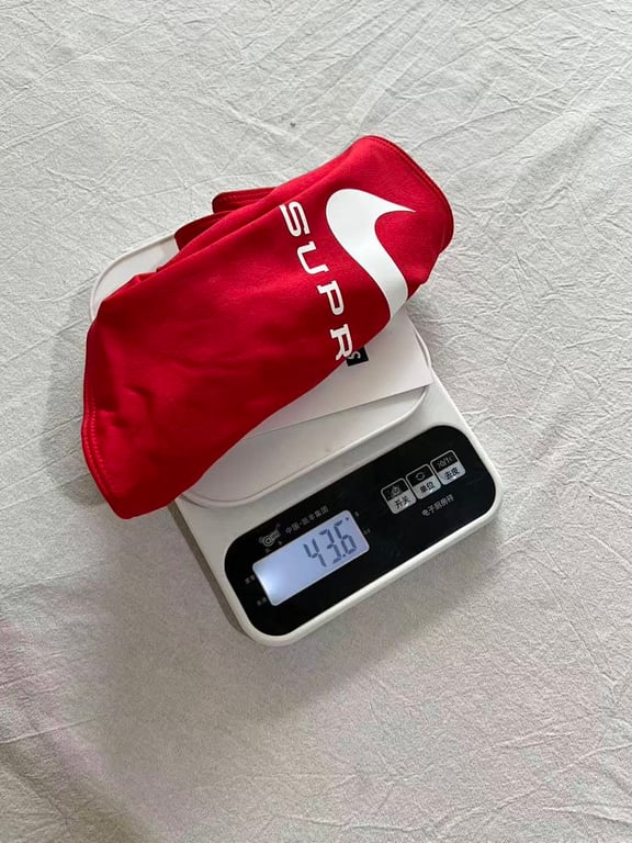 Nike x Supreme Neck Warmer - 18