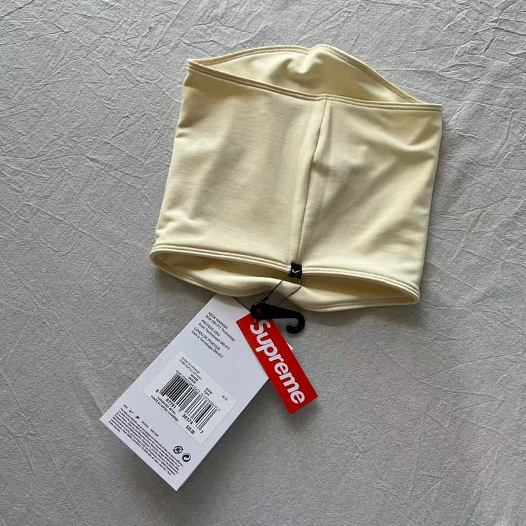 Nike x Supreme Neck Warmer - 28