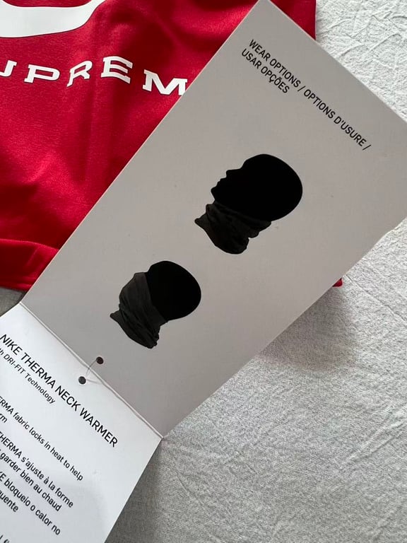 Nike x Supreme Neck Warmer - 32