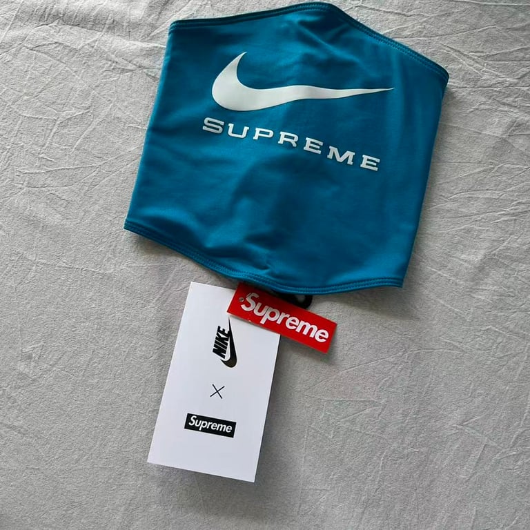 Nike x Supreme Neck Warmer - 8