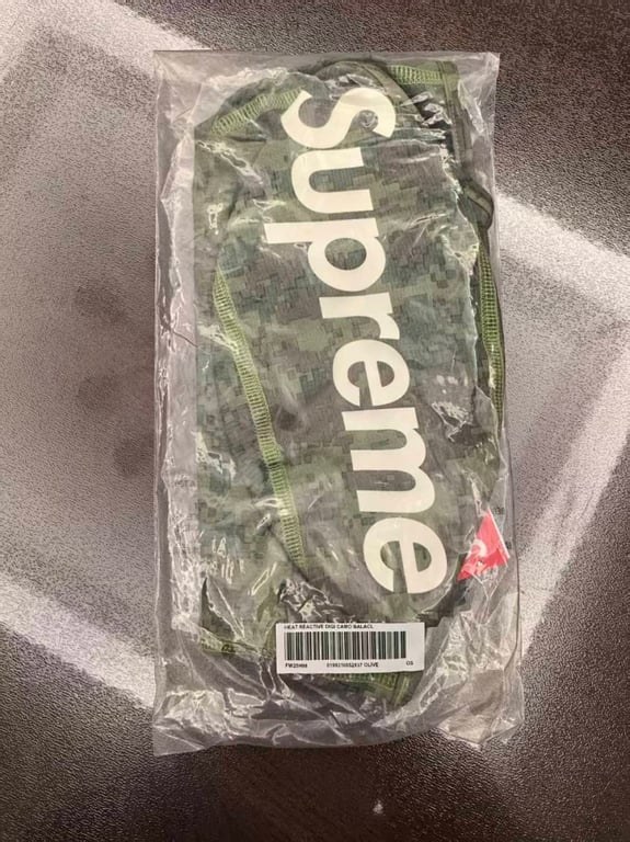 Supreme Heat Reactive Digital Camo Balaclava - 19