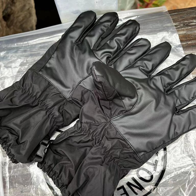 Stone Island Reflective Gloves - 9