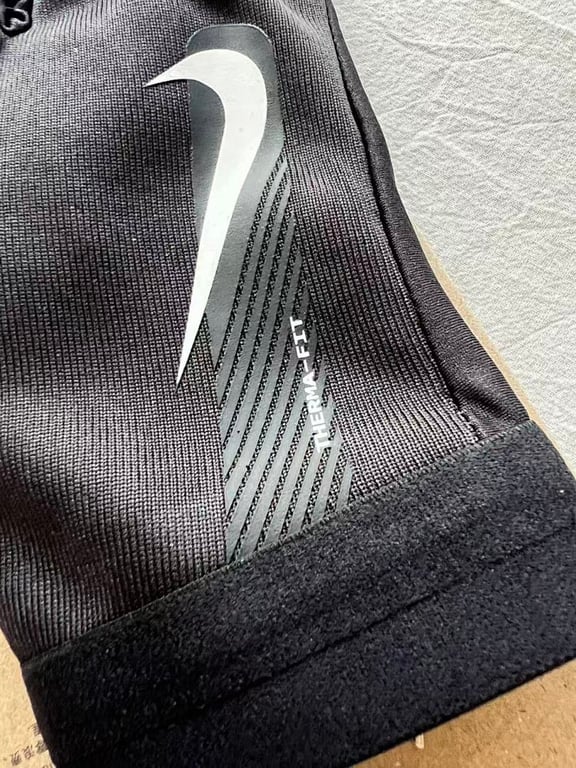 Nike Academy Therma-FIT Gloves Black - 5