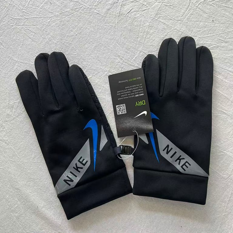 Nike Dri-FIT Windproof Gloves - 4