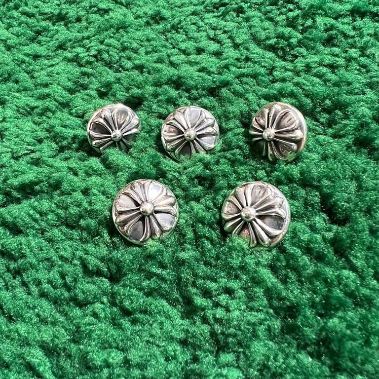 Chrome Hearts Silver Button Trucker Hat - 9