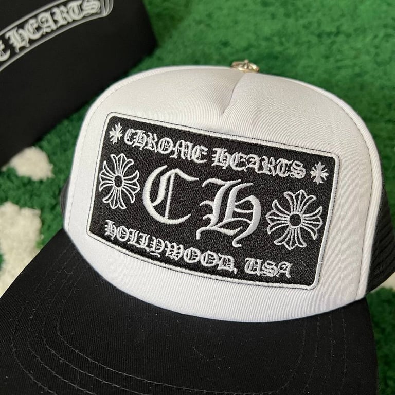 Chrome Hearts Hollywood Trucker Hat Black/White - 2