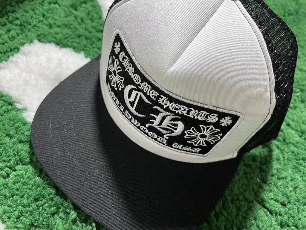 Chrome Hearts Hollywood Trucker Hat Black/White - 17