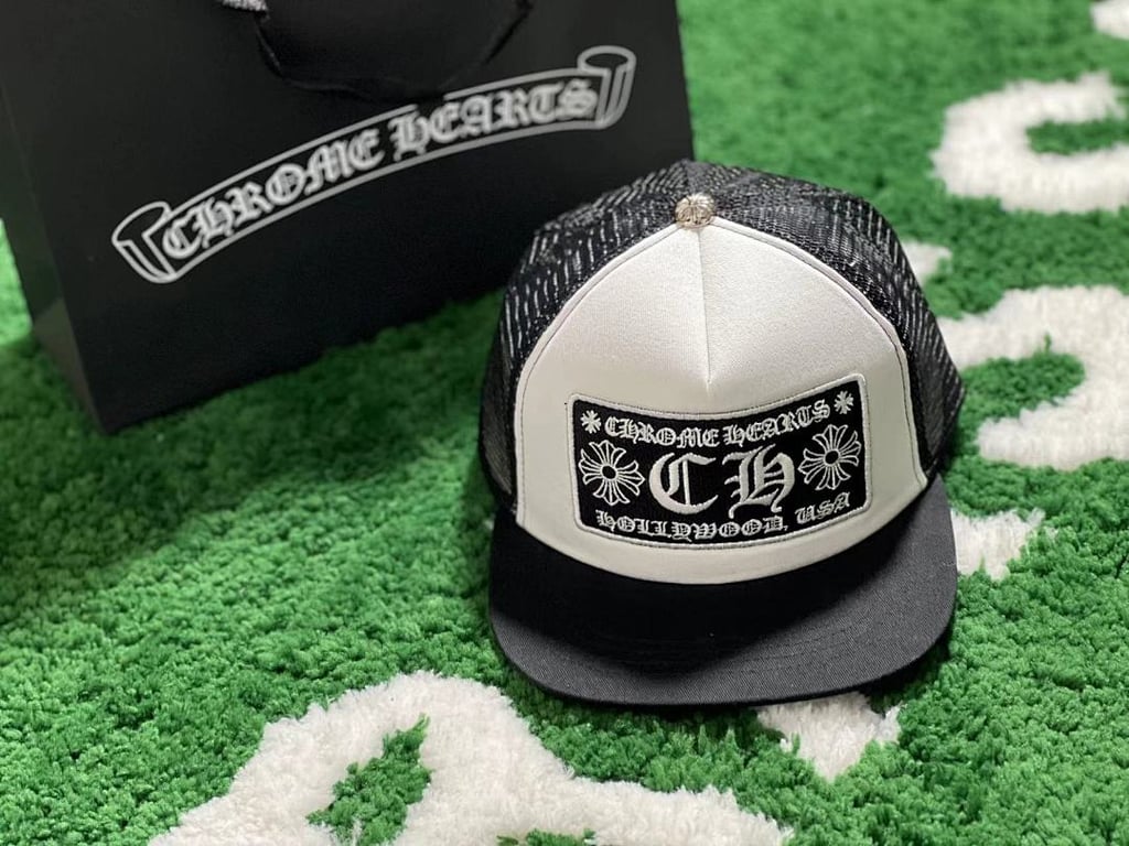 Chrome Hearts Hollywood Trucker Hat Black/White - 19