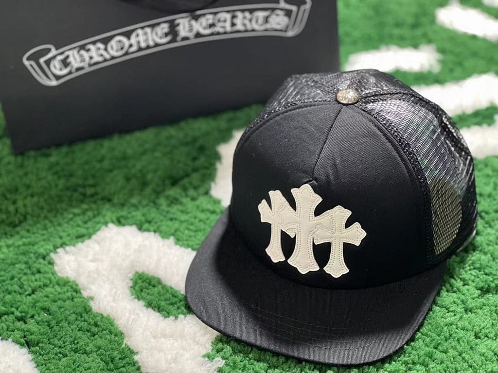 Chrome Hearts Triple Cross Trucker Hat Black - 14