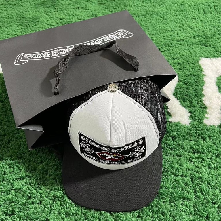 Chrome Hearts Matty Boy Mouth Trucker Hat Black/White - 12