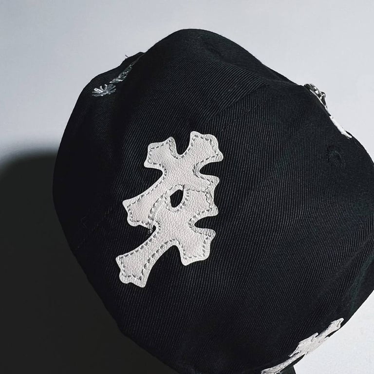 Chrome Hearts Cross Patch Snapback Cap Black - 22