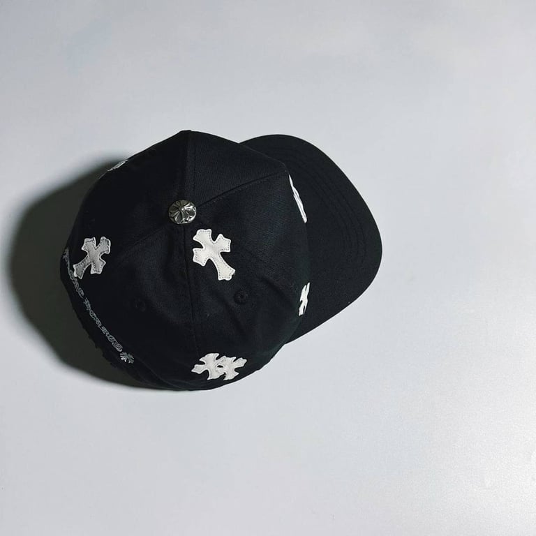 Chrome Hearts Cross Patch Snapback Cap Black - 25