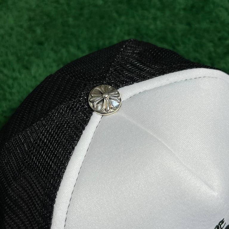 Chrome Hearts 2023 White Black Trucker Hat - 2