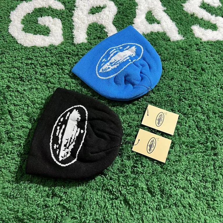 Corteiz Alcatraz Beanie Black & Blue - 12