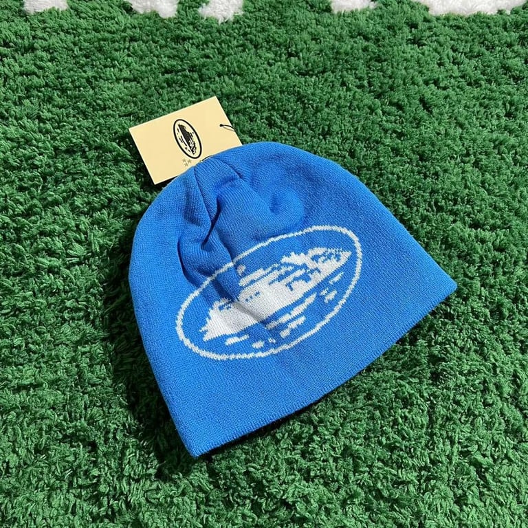 Corteiz Alcatraz Beanie Black & Blue - 9