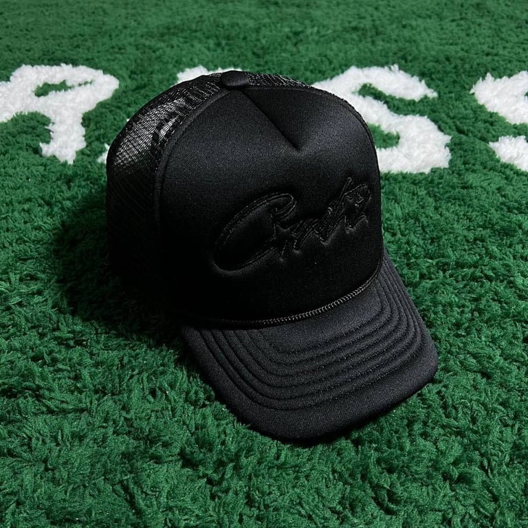 Corteiz One Star Trucker Hat Black - 7