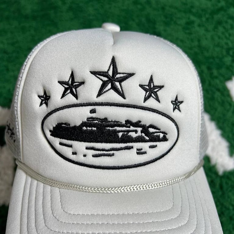 Corteiz 5 Star Trucker Hat Black - 13