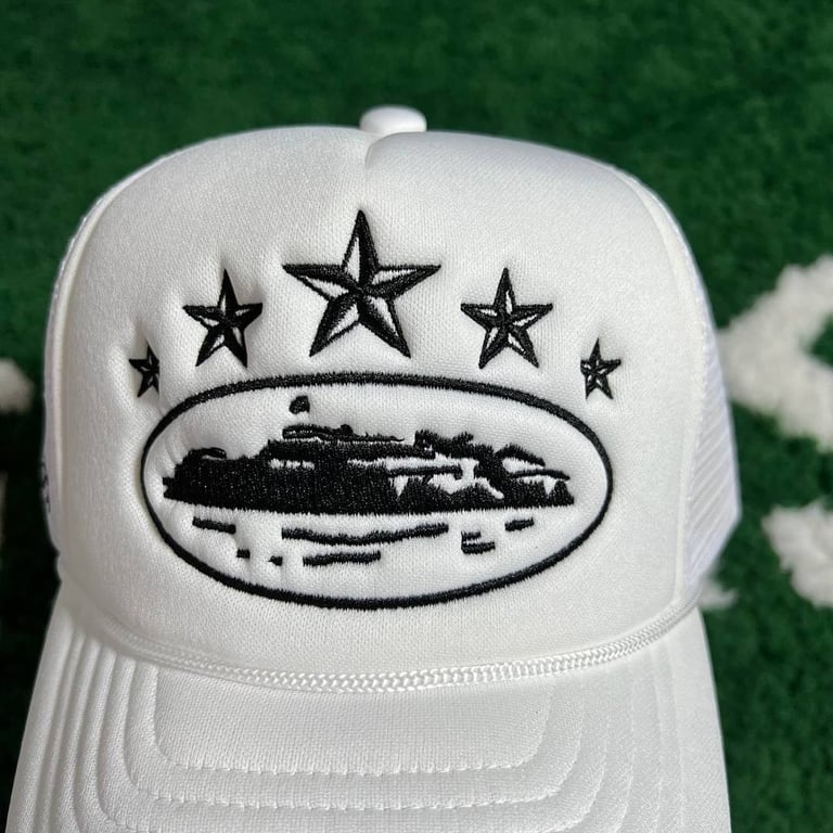 Corteiz 5 Star Trucker Hat Black - 7