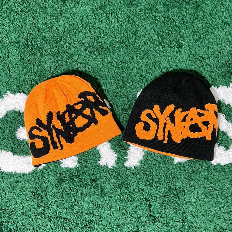 Syna World Beanie Orange Black - 18