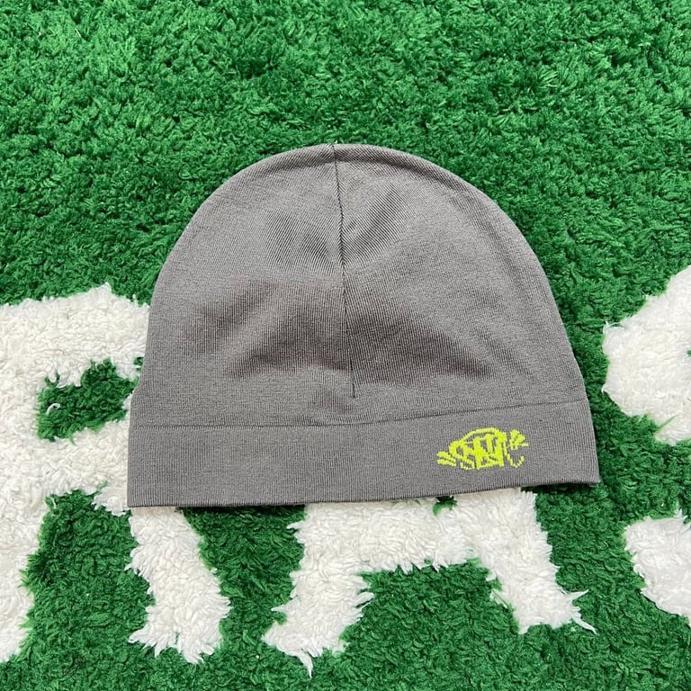 Syna World Seamless Beanie Grey - 9