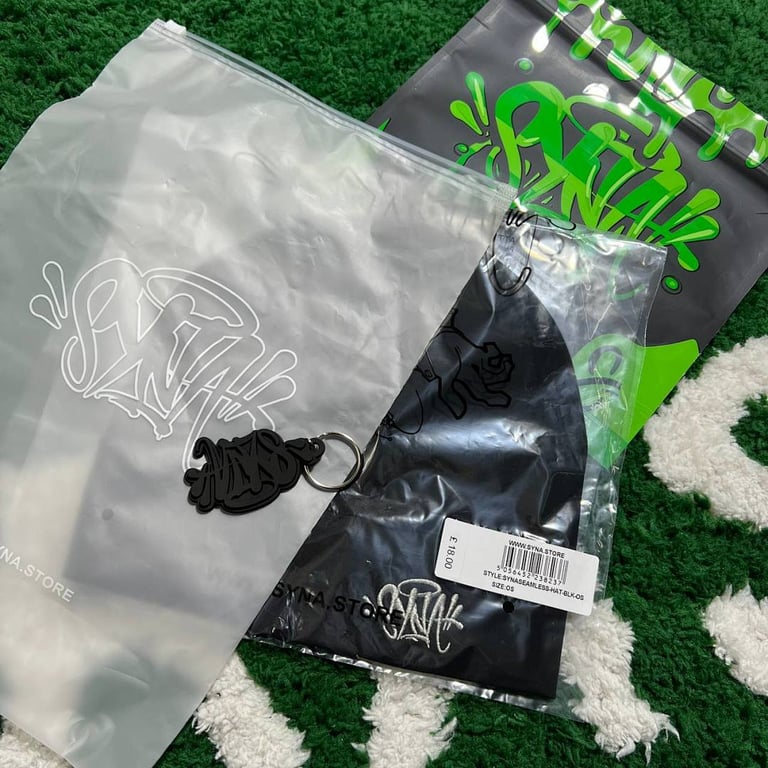 Syna World Logo Beanie - 11