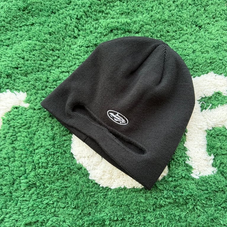 Corteiz Peek-A-Beanie Black - 4