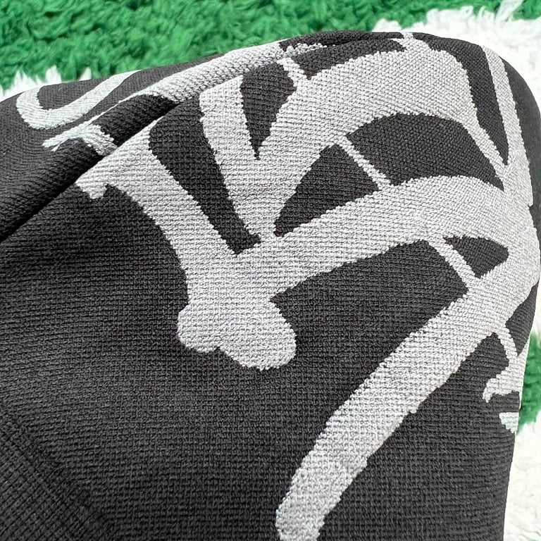 Syna World Big Logo Skull Beanie - 18