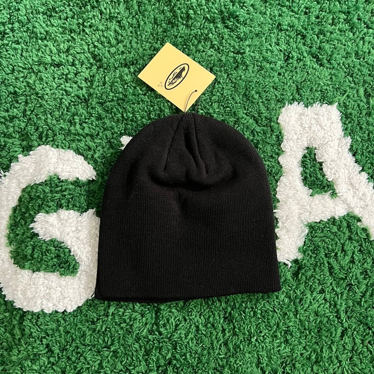 Corteiz Mirco Allstarz Skully Black Beanie - 3