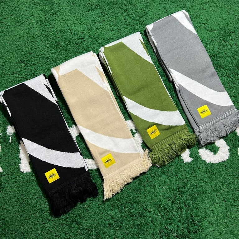 Corteiz Alcatraz Logo Knit Scarf - 3