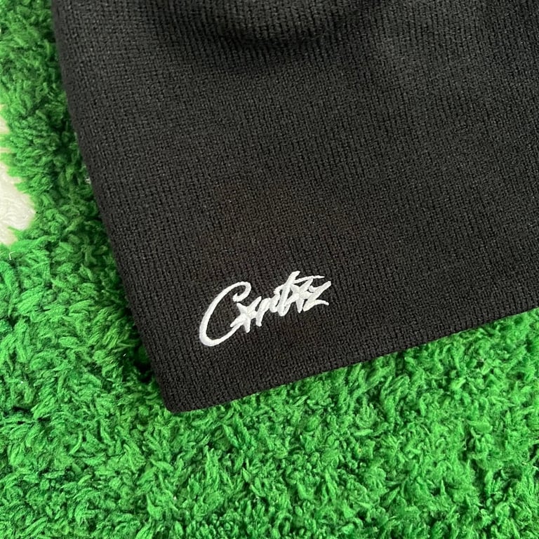 Corteiz Mirco Allstarz Skully Black Beanie - 2