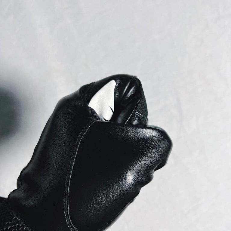 Corteiz Leather Gloves Black - 11