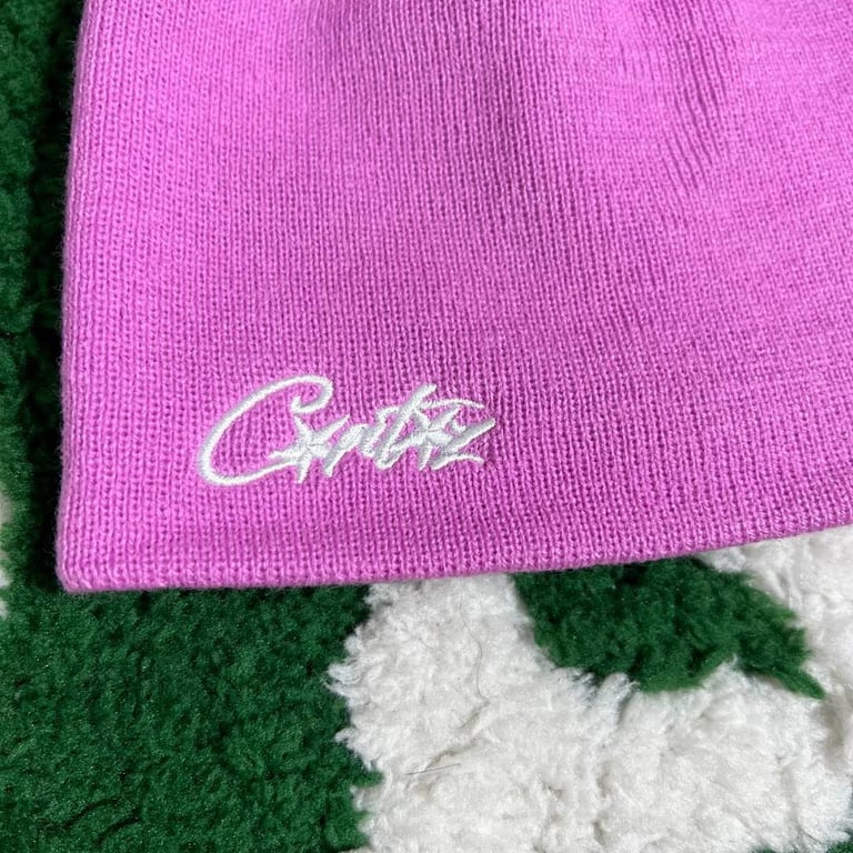 Corteiz Beanie Small Logo - 27